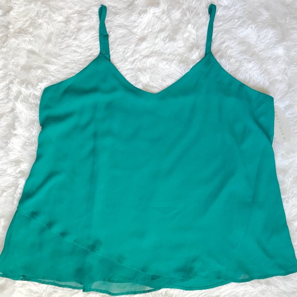 Tops - Lightweight layered tank